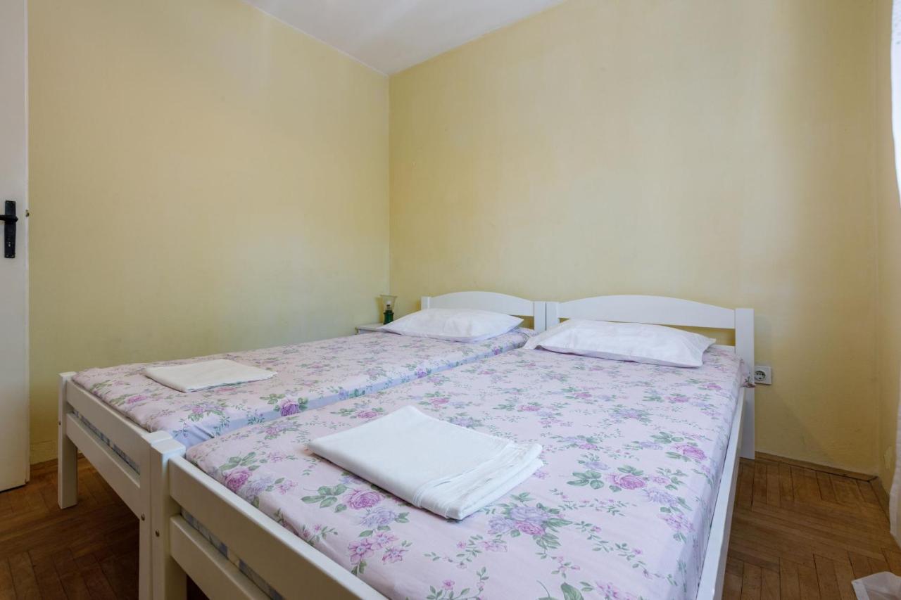 Apartment Eugen ซริกเวนิซา ภายนอก รูปภาพ