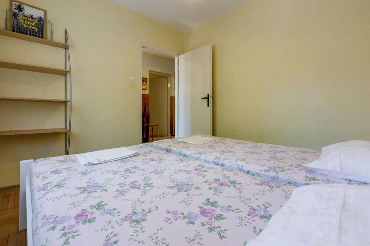Apartment Eugen ซริกเวนิซา ภายนอก รูปภาพ